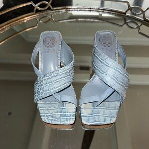 Vince Camuto blue sandals with heel. Size 6 woman